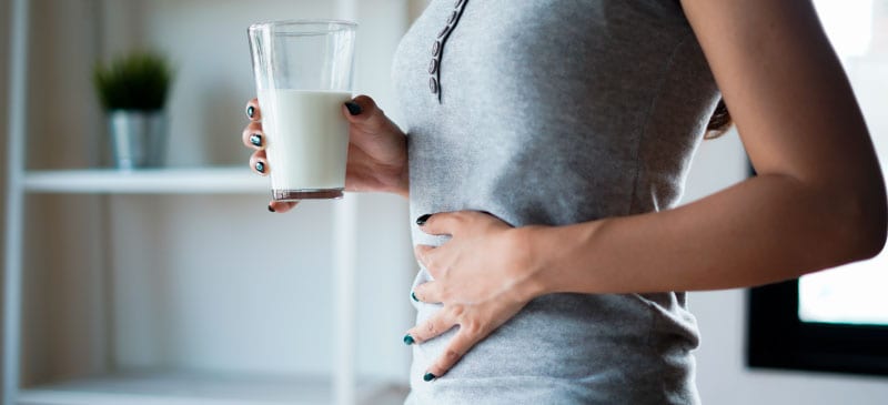 Milk Allergy Symptoms & 7 Natural Ways to Manage