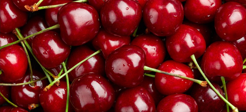 Benefits of Cherries: Weight Loss, Gout Healing & Less Inflammation!